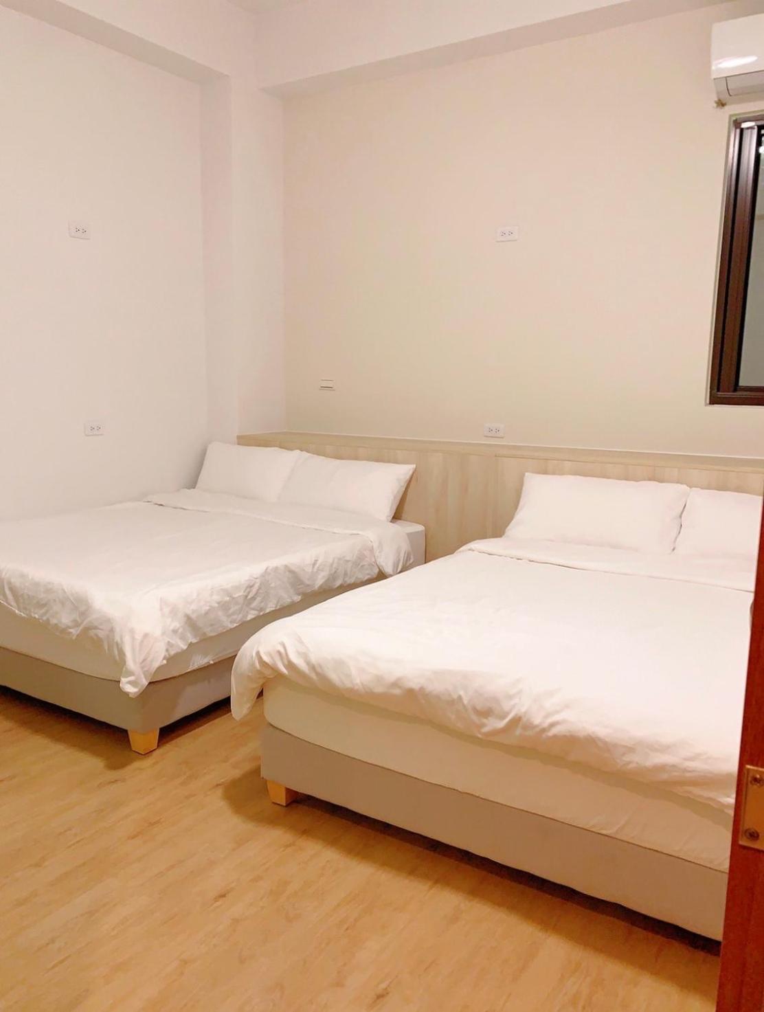 מאקונג Travelers Hostel מראה חיצוני תמונה