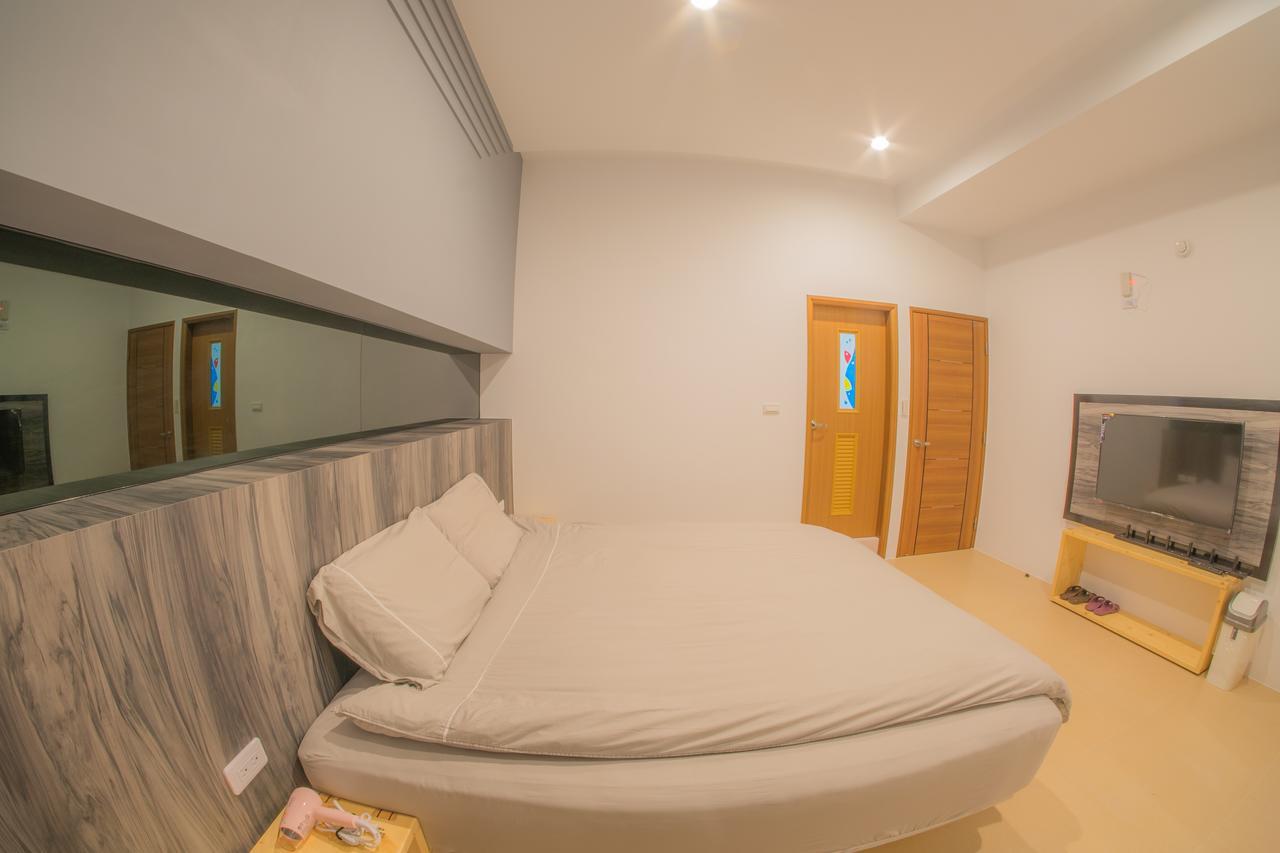 מאקונג Travelers Hostel מראה חיצוני תמונה